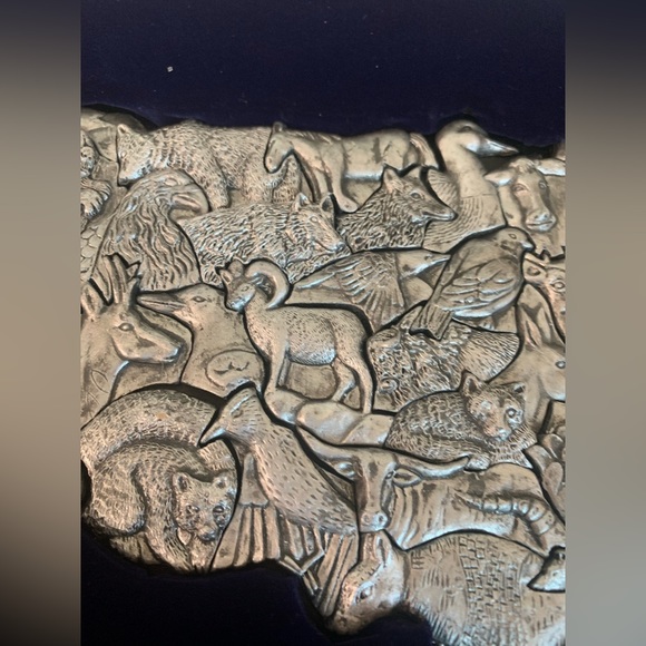 RARE & RETIRED - FRED SZATKOWSKI Pewter Cast USA 3D USA Animal Map - Picture 5 of 7